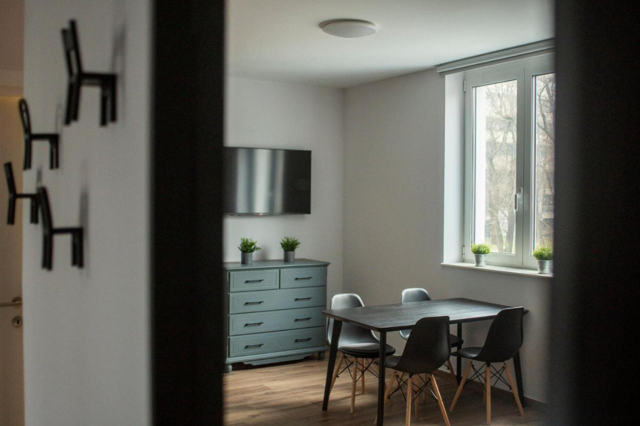 Hostgost Selected Suites - Botanical Garden Belgrad Exteriör bild