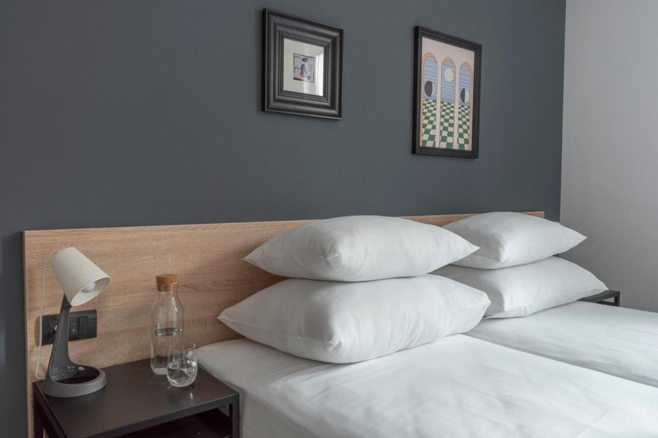 Hostgost Selected Suites - Botanical Garden Belgrad Exteriör bild